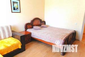 1-к квартира, посуточно, 37м2, 3/9 этаж