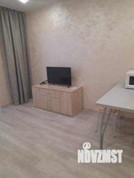 Студия квартира, посуточно, 34м2, 5/17 этаж