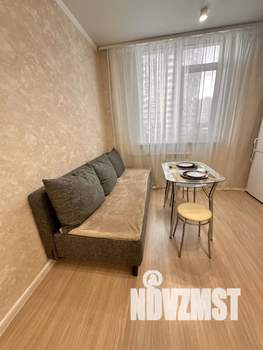 1-к квартира, посуточно, 36м2, 3/17 этаж