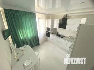 2-к квартира, посуточно, 56м2, 1/1 этаж