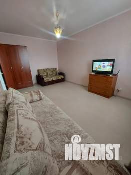 1-к квартира, посуточно, 36м2, 14/17 этаж