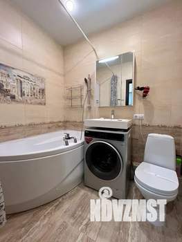 2-к квартира, посуточно, 45м2, 1/17 этаж