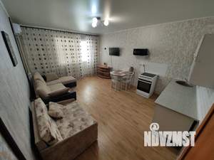 Студия квартира, посуточно, 30м2, 4/17 этаж