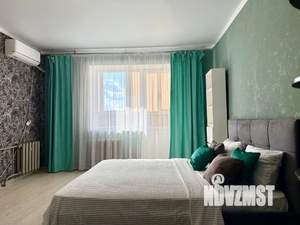 1-к квартира, посуточно, 37м2, 10/12 этаж