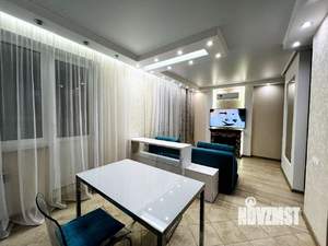 Студия квартира, посуточно, 44м2, 16/19 этаж