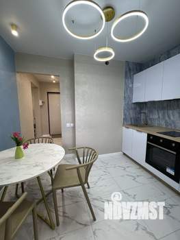 2-к квартира, посуточно, 60м2, 11/18 этаж