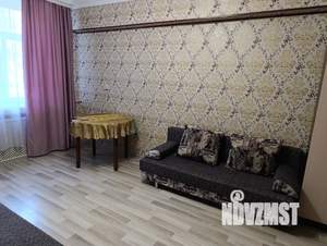 1-к квартира, посуточно, 39м2, 1/3 этаж