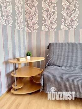 1-к квартира, посуточно, 38м2, 16/19 этаж