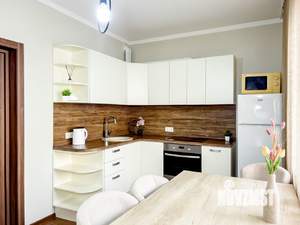 1-к квартира, посуточно, 50м2, 1/10 этаж