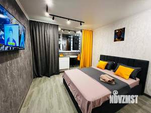 Студия квартира, посуточно, 28м2, 5/17 этаж