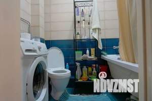 1-к квартира, посуточно, 38м2, 1/2 этаж