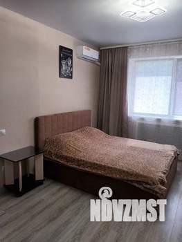 1-к квартира, посуточно, 34м2, 8/17 этаж