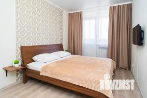 1-к квартира, посуточно, 35м2, 7/17 этаж