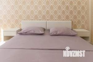 1-к квартира, посуточно, 55м2, 1/1 этаж