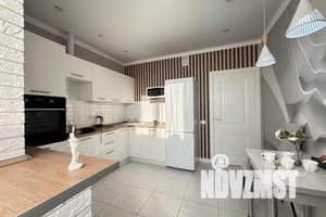 1-к квартира, посуточно, 46м2, 8/17 этаж