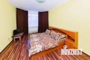 1-к квартира, посуточно, 56м2, 1/1 этаж