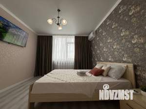 1-к квартира, посуточно, 42м2, 9/17 этаж