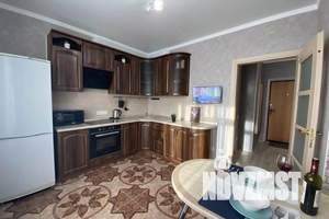 1-к квартира, посуточно, 42м2, 10/17 этаж