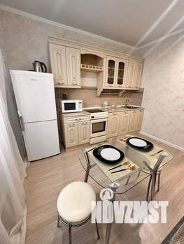 1-к квартира, посуточно, 36м2, 3/17 этаж