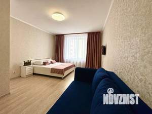 1-к квартира, посуточно, 55м2, 1/1 этаж