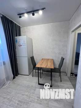 1-к квартира, посуточно, 38м2, 4/17 этаж