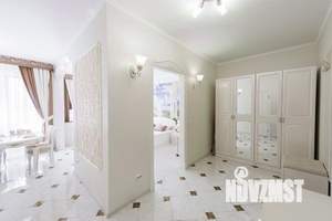 1-к квартира, посуточно, 50м2, 1/1 этаж