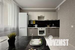 1-к квартира, посуточно, 45м2, 4/16 этаж