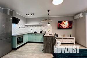 1-к квартира, посуточно, 37м2, 8/17 этаж