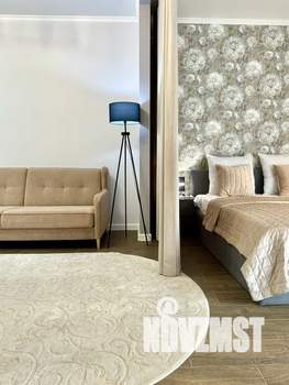 1-к квартира, посуточно, 37м2, 6/6 этаж