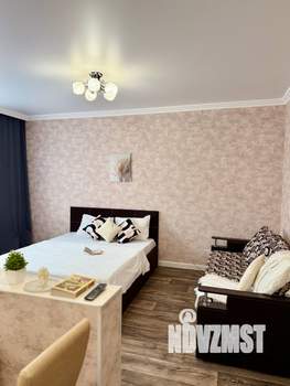 1-к квартира, посуточно, 38м2, 6/17 этаж