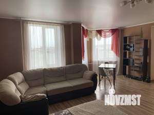 1-к квартира, посуточно, 64м2, 1/1 этаж