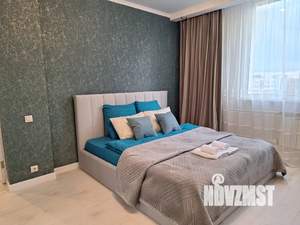 2-к квартира, посуточно, 57м2, 7/17 этаж