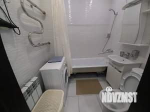 1-к квартира, посуточно, 43м2, 4/10 этаж