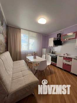 1-к квартира, посуточно, 38м2, 1/1 этаж