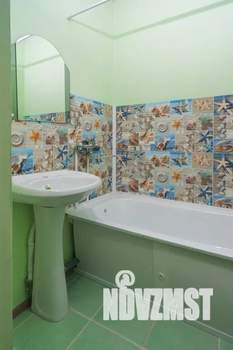 2-к квартира, посуточно, 55м2, 1/10 этаж