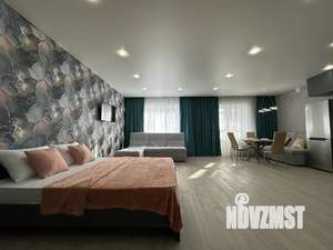 Студия квартира, посуточно, 40м2, 9/17 этаж