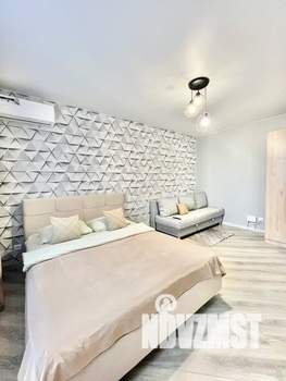 1-к квартира, посуточно, 39м2, 9/17 этаж