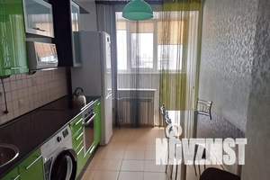 1-к квартира, посуточно, 41м2, 9/10 этаж