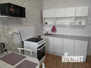 Студия квартира, посуточно, 30м2, 4/16 этаж