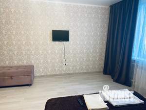 Студия квартира, посуточно, 31м2, 2/17 этаж