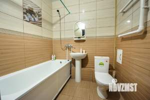 1-к квартира, посуточно, 42м2, 1/1 этаж