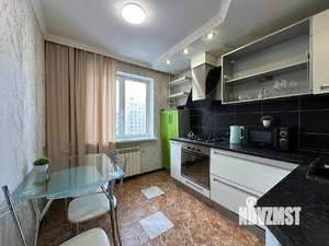 3-к квартира, посуточно, 80м2, 1/1 этаж