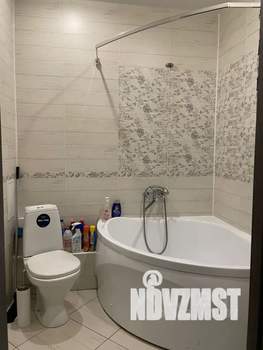 1-к квартира, посуточно, 38м2, 4/9 этаж