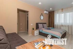 1-к квартира, посуточно, 40м2, 9/17 этаж