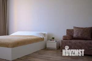 1-к квартира, посуточно, 40м2, 5/15 этаж