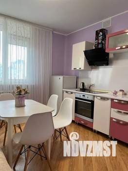 1-к квартира, посуточно, 40м2, 11/17 этаж