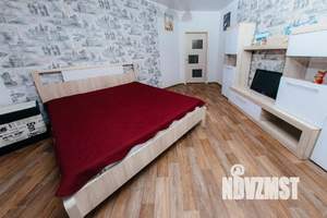 1-к квартира, посуточно, 56м2, 1/1 этаж