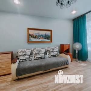 2-к квартира, посуточно, 47м2, 3/5 этаж