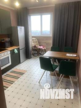 1-к квартира, посуточно, 43м2, 1/1 этаж