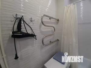 1-к квартира, посуточно, 43м2, 4/10 этаж